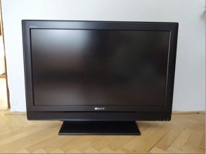 LCD TV Sony Bravia, uhl. 81 cm (32”)