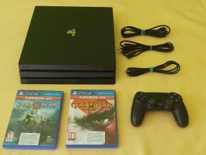 PS4 Pro 1TB, gamepad + hry