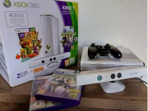 Xbox 360 + kinect + hry