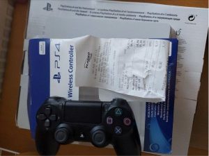 PS4 slim 500