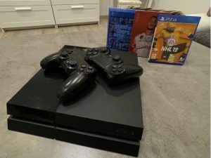 Playstation 4 500GB + 3 hry a 2x dualshock 4