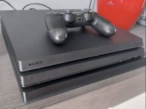 PS4 PRO 1TB