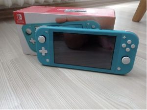 Predám Nintendo switch lite