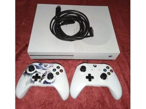 Microsoft Xbox One S