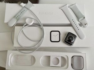 Predám apple watch series 4 44mm