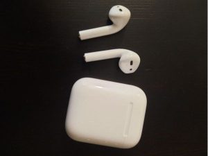 Predám Apple airpods 2. generácie + gumený obal