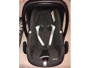 Maxi cosi pebble Black Crystal + základňa FamilyFi