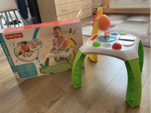 Interaktivny stolik Fisher Price