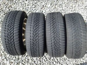 Zimné Pneu Good Year 225/55 R17 na Audi Al diskoch