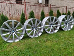 BMW G11 G12 G30 G31 G32 X1 F48 X2 F39 8jx18 et30