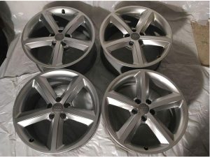 Prodám alu kola originál Audi 18 - Et29 5x112