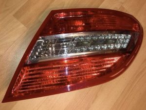 Mercedes C W204 Zadné Pravé Svetlo LED smerovka