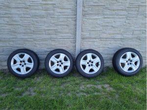 Zimna sada kolies G FORCE WINTER 2, 215/50 R17 95V