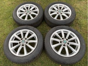 Elektróny 5x112 R16 s letnymi pneu 205/55 R16