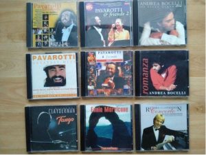 Predam CD Pavarotti,Bocelli....