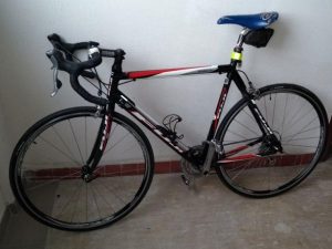 Cestný bicykel FUJI Polocarbon