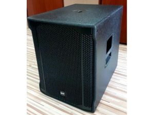 RCF SUB 705-AS II / 1400 W / 131 dB / 29 KG