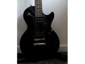 Elektrická 6 strunová basgitara EpiPhone s puzdrom