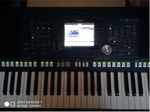 Yamaha PSR S950