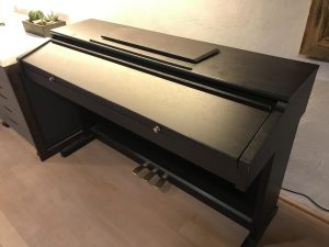 Elektronické piano FOX ARK 8890