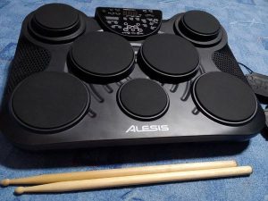 Elektronické bicie Alesis CompactKit 7