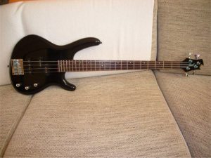 Predám basgitaru Cort Action Bass