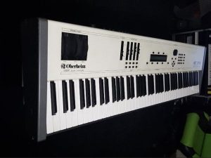 Predám OBERHEIM MC 2000 midi keyboard controller