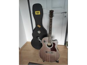 Elektroakustická 6-strunová gitara Marris JCE220M