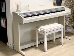 KURZWEIL M210 DIGITÁLNE PIANO AKO NOVÉ!