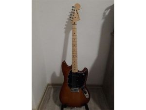 Gitara Fender