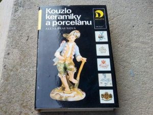 Kouzlo keramiky a porcelánu 1985