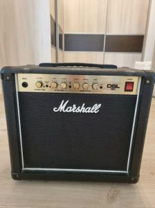 Marshall DSL 5C gitarové kombo