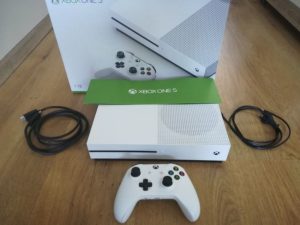 Xbox One S 1TB a vela hier