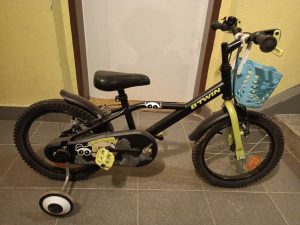 I am selling a children's bicycle