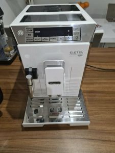 Kávovar DeLonghi Eletta Cappuccino TOP