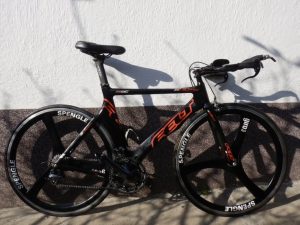 Felt bike, triathlon, Ultegra, carbon. frame