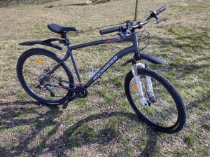 MOUNTAIN BIKE ROCKRIDER - still 16 months. warranty