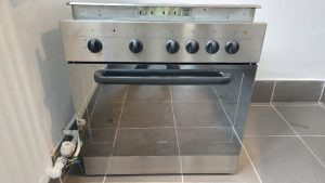 IGNIS electric oven + Whirlpool hob