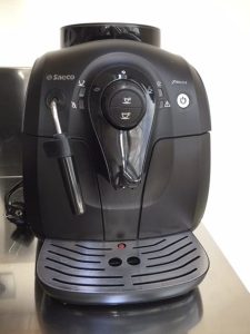 Saeco coffee maker for sale, used for a maximum of 2 months