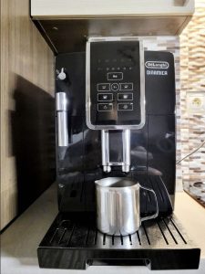 Automatic coffee machine brand DeLonghi Dinamica ECAM 350