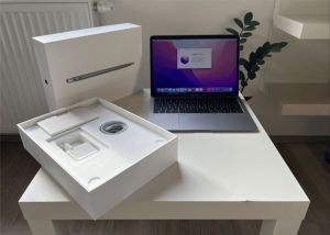 Macbook Air 2018, 128GB - NOVÝ TOP CASE