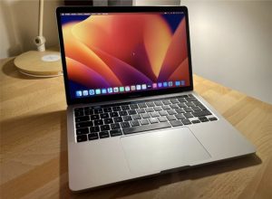 MacBook Pro 13