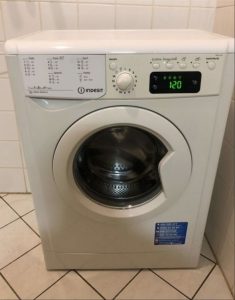 Indesit IWSE 51051. 5kg/ 1000 ot./ A+ hl. 41cm