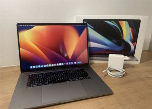 MacBook Pro 16