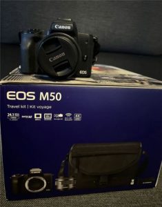 Canon EOS M50 black