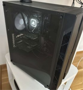 I am selling a custom PC gaming set