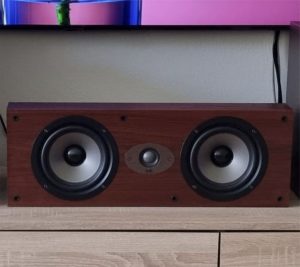 Středový reproduktor Polk Audio TSx 250C černý