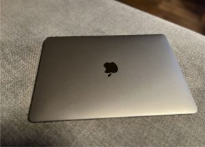 Apple MacBook Air 13,3 2020, vesmírně šedý