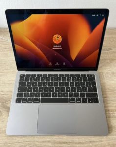 MacBook Air 13