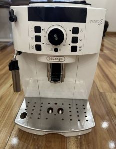 Delonghi Magnifica S